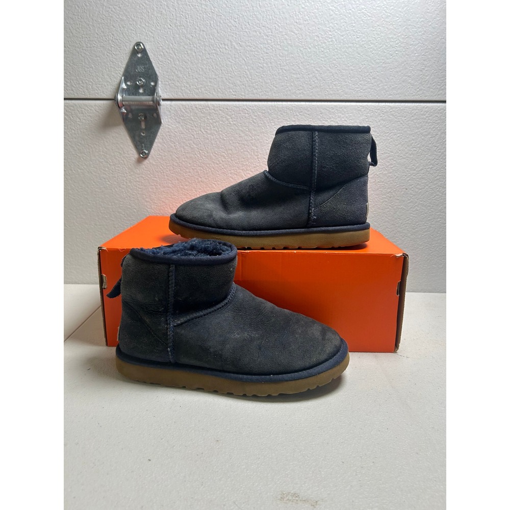 UGG Classic Mini Boot Navy Blue Women Size 7 #3120